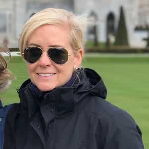 Meet your Posher, Christina